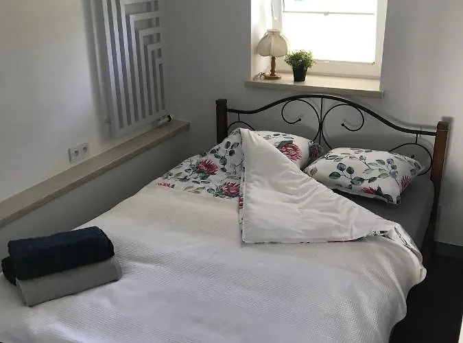 Skalny Ogrod Щитна